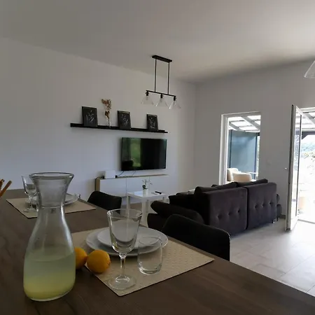 Poljana Apartament *