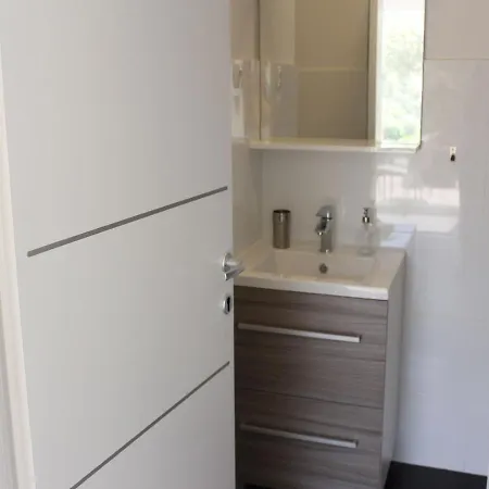 Poljana Apartment *