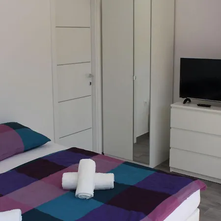 Poljana Apartment